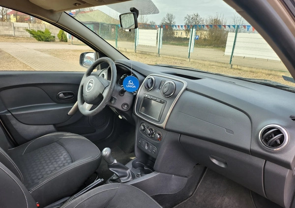 Dacia Logan cena 15900 przebieg: 265555, rok produkcji 2013 z Piła małe 326